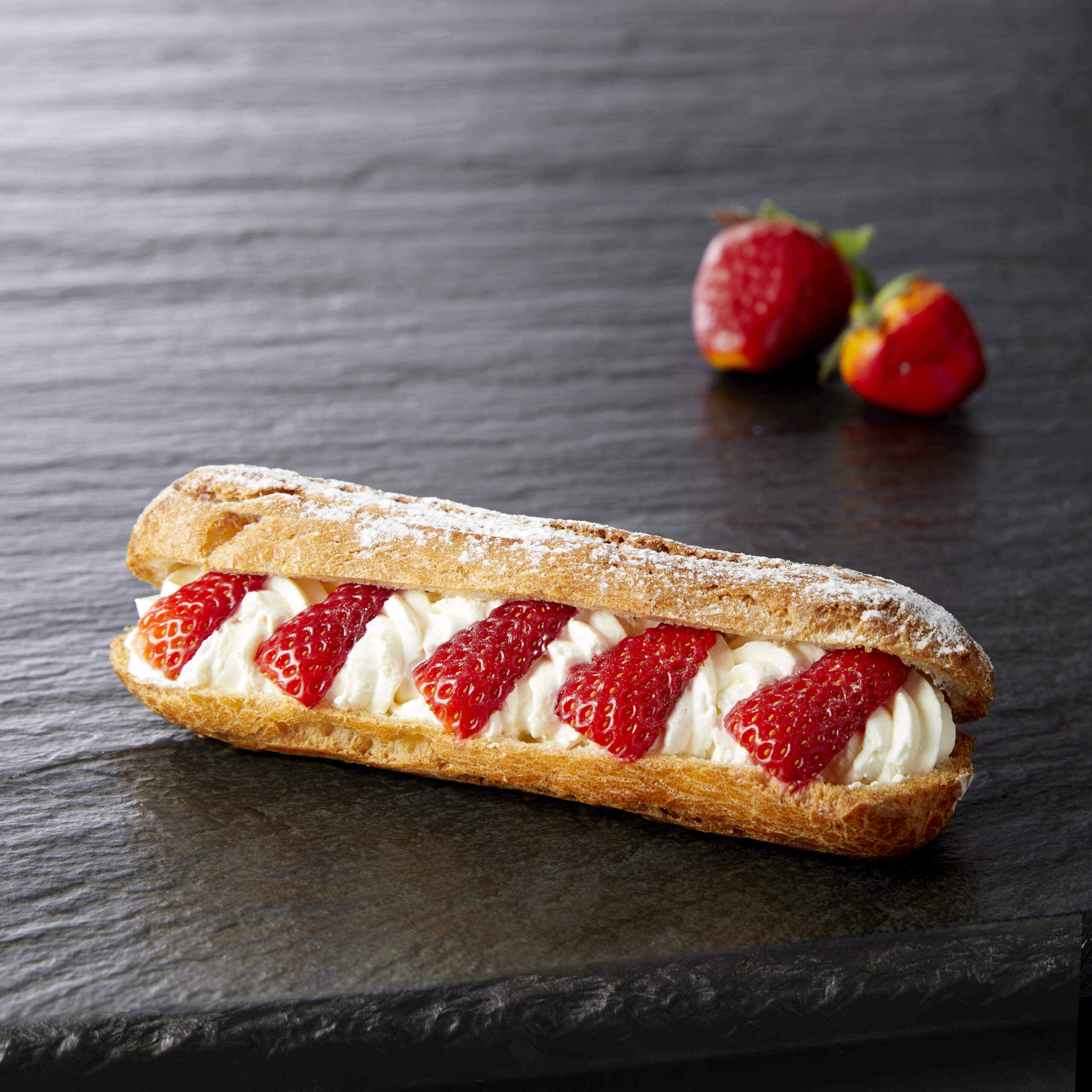 Strawberry Éclair