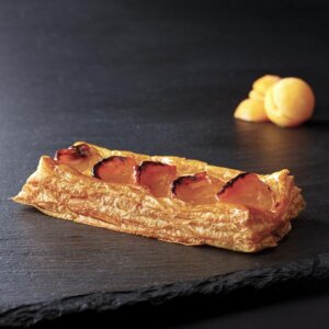 Apricot Flaky Pastry